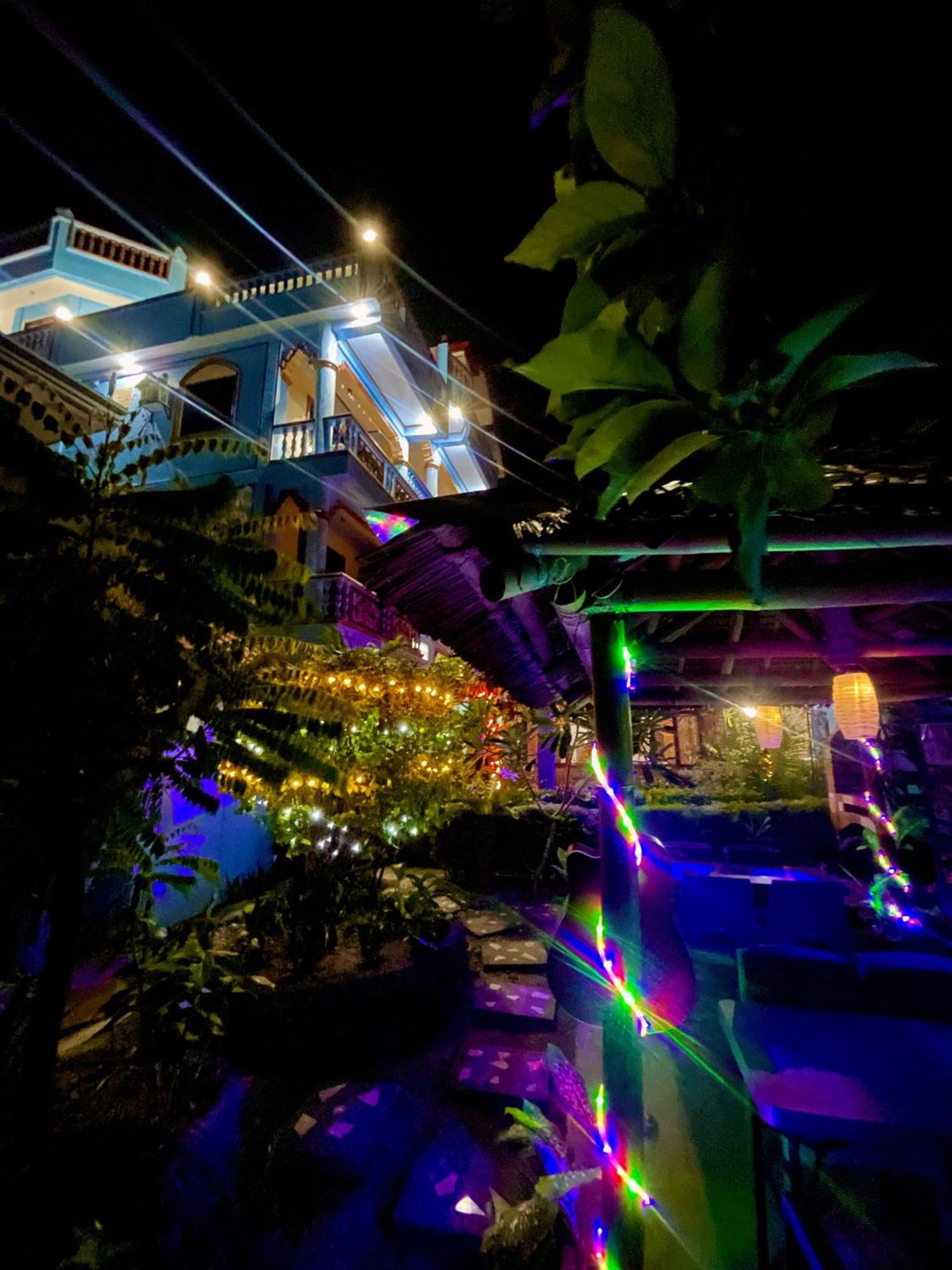 Ocean Breeze Inn Manoc-Manoc Exteriör bild