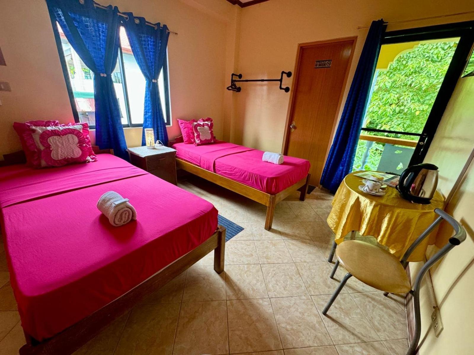 Ocean Breeze Inn Manoc-Manoc Rum bild