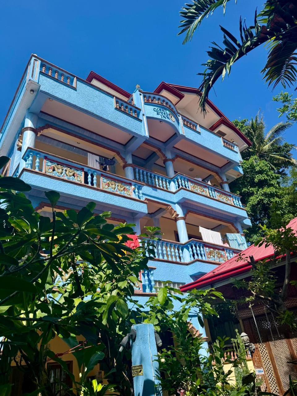 Ocean Breeze Inn Manoc-Manoc Exteriör bild